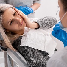 Woman with tooth pain